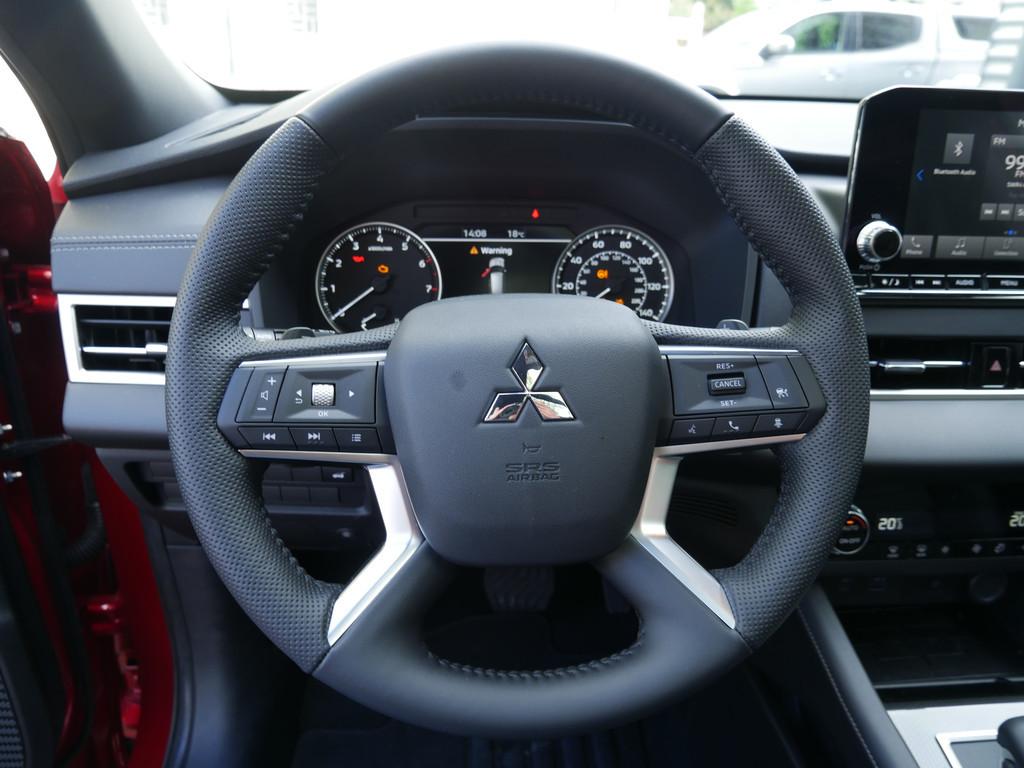 Mitsubishi Outlander 2.5 Black-Edition S-AWC neues Modell!!