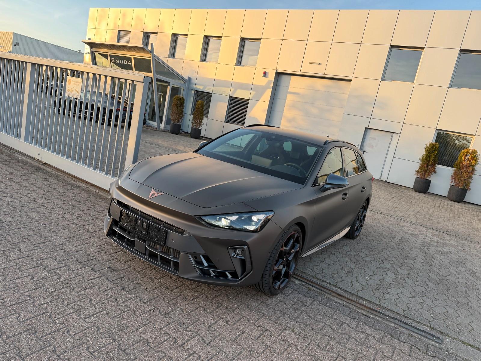 Cupra Leon 2.0 TSI 4Drive VZ AHK*SOUND*ACC*LANE*SIDE*