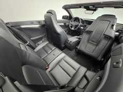 MERCEDES-BENZ E 200 CGI / NUR 56.tKM / GARANTIE / 2.HD / XEN /