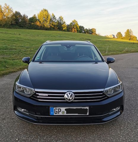 VW Passat Variant