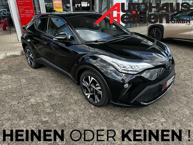 Toyota C-HR 2.0 Hybrid Team Deutschland Navi digitales 