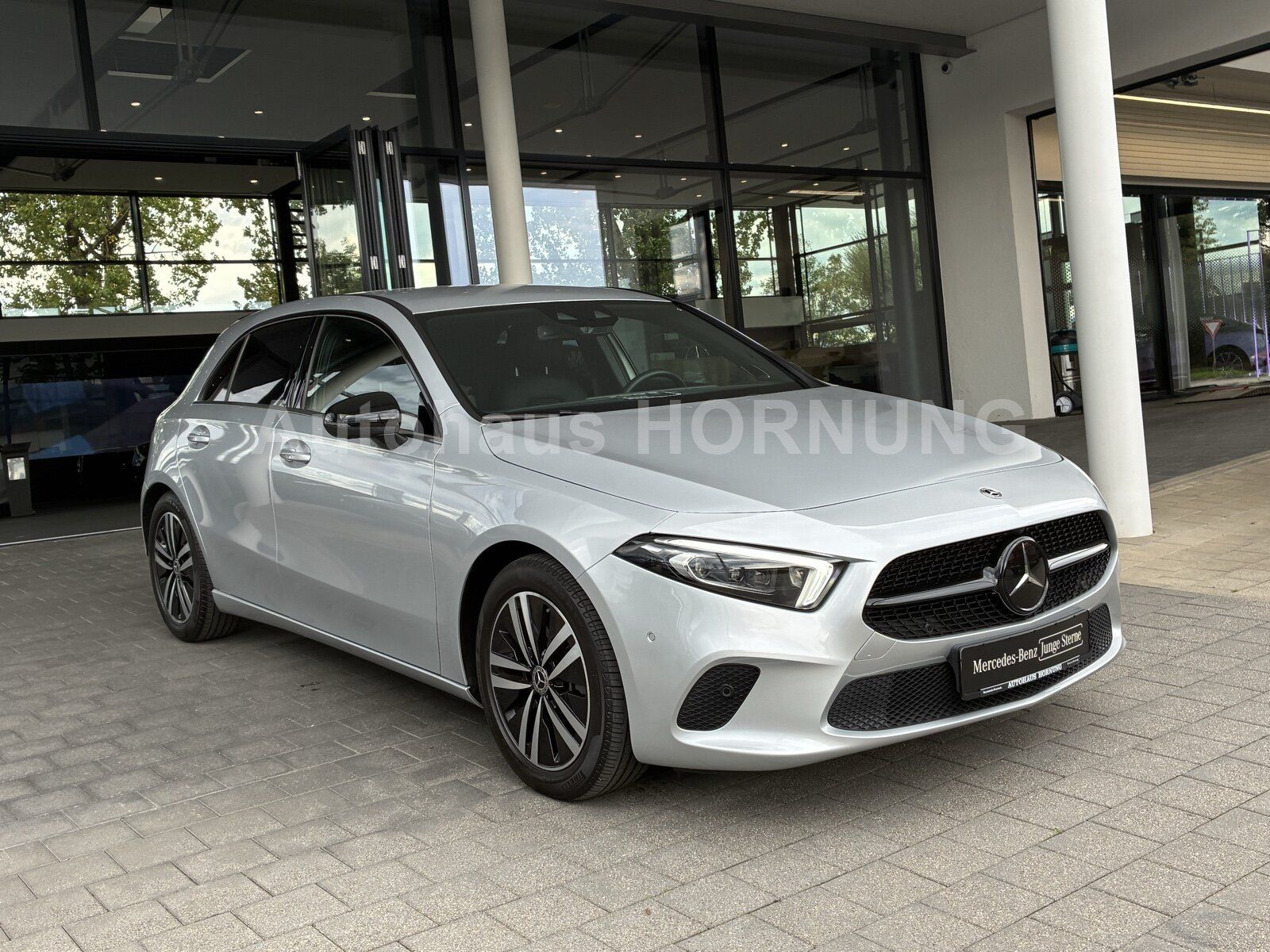 Mercedes-Benz A 250 Distro 360° StandHz Memory MultiB Burm Car foto 2