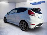 Ford Fiesta 1.6 EcoBoost mit Leder-Sport-Paket ST - Ford Fiesta aus 2013 mit Benzin-Antrieb: Kleinwagen