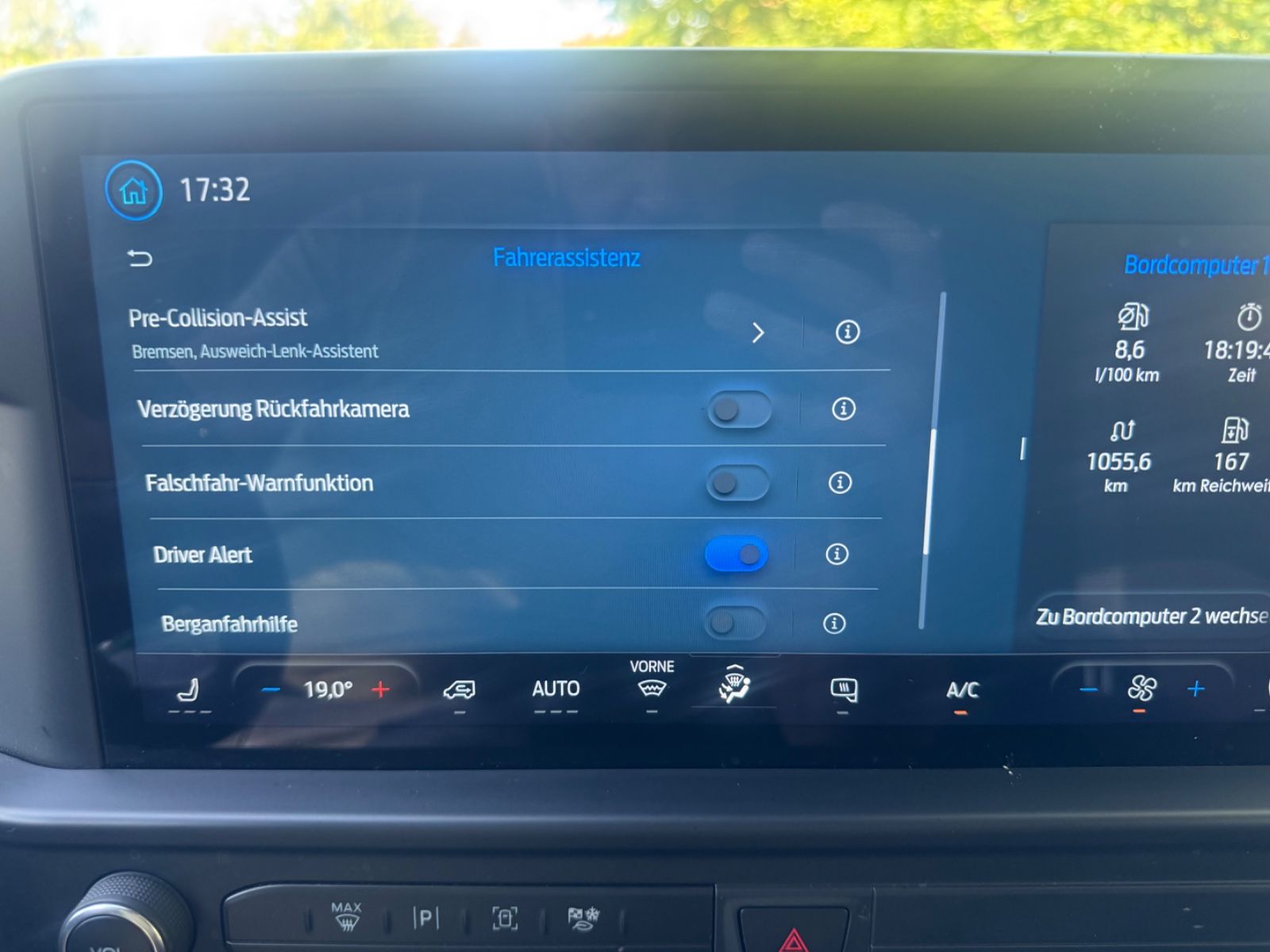 Fahrzeugabbildung Ford Transit Custom L2 LED+AHK+Kamera+Klimatronic