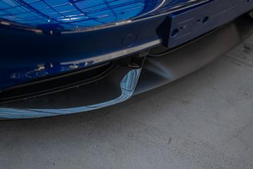 صورة 9 لـ 2020 Porsche TAYCAN