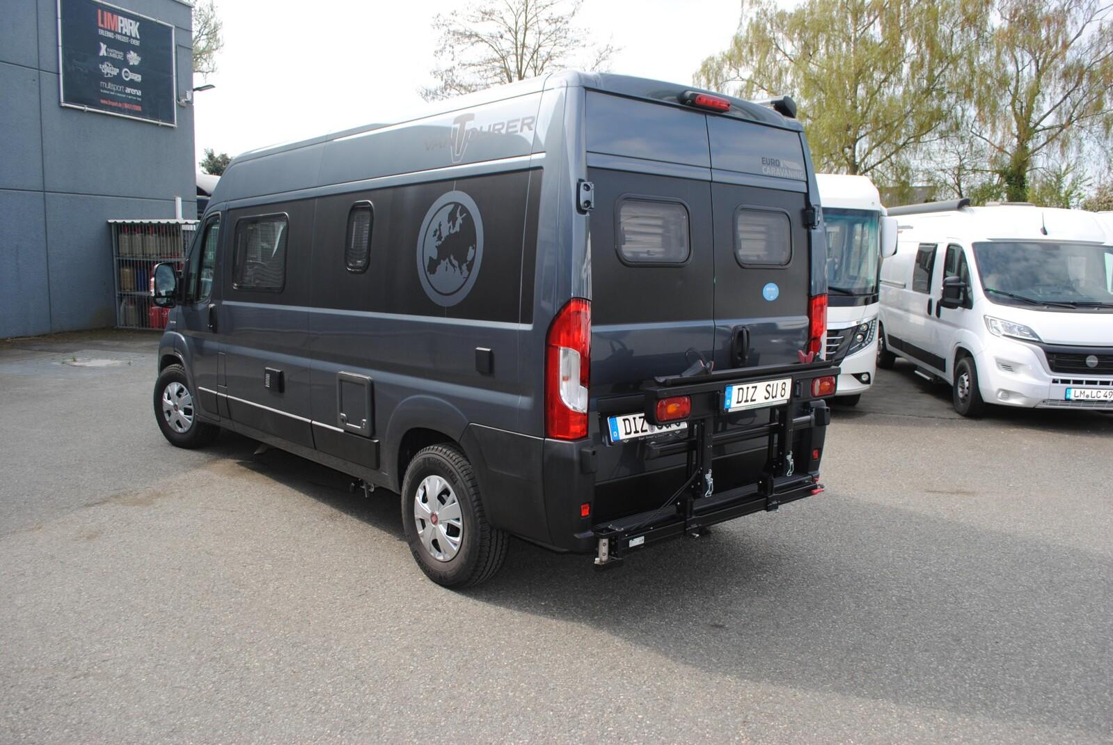 Knaus Tourer Van