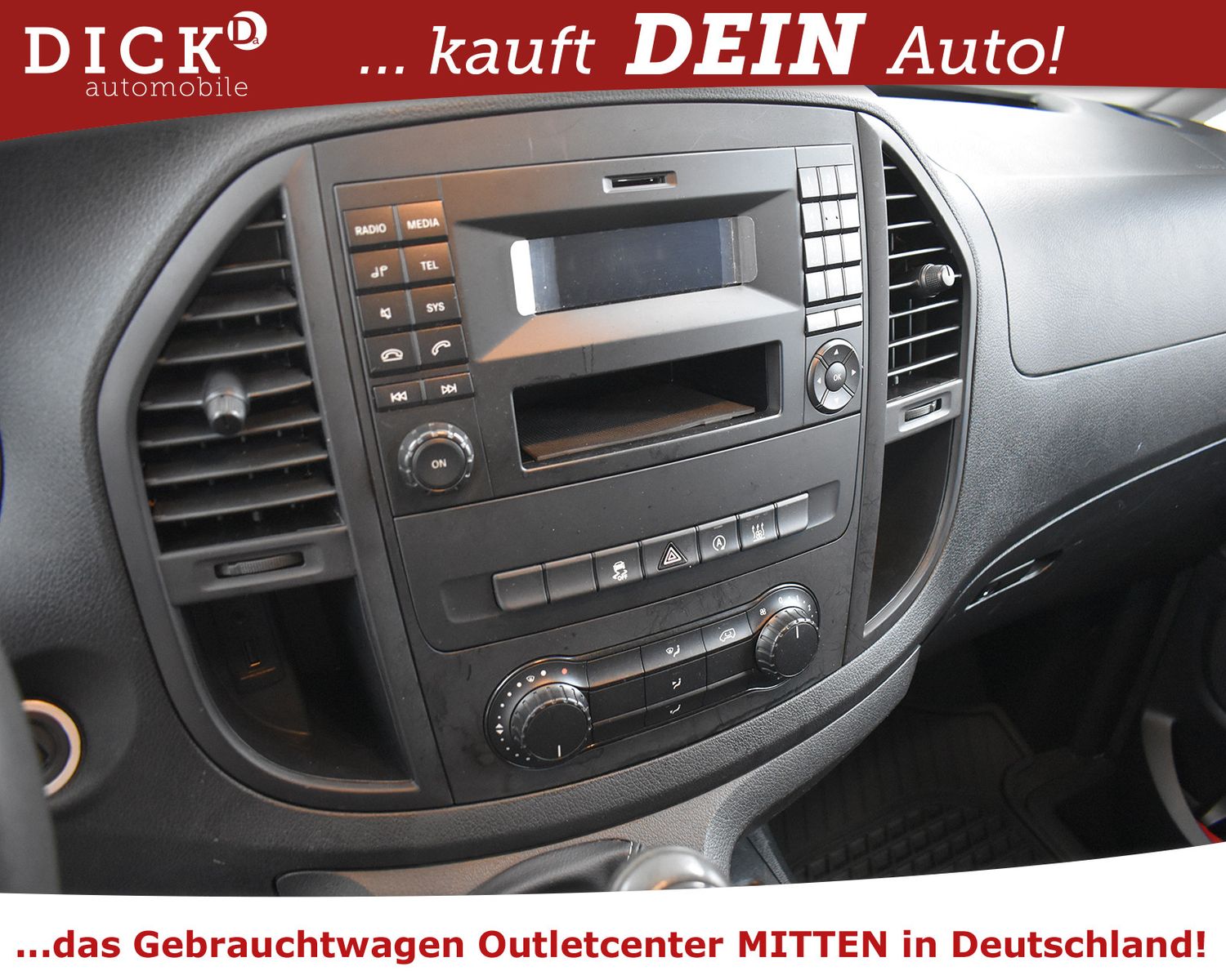MERCEDES-BENZ 116d RWD Lang SITZHZ+PARKASS+TEMP+AHK+8FACH+MFL - Image 12