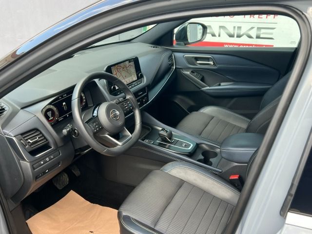 Fahrzeugabbildung Nissan Qashqai 1.3 DIG-T X-Tronic Tekna Teilleder*Allw.