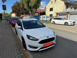 Ford Focus 2,0 TDCi 110kW PowerSh. ST-Line Turnie... - Ford Focus mit Diesel-Antrieb: ST