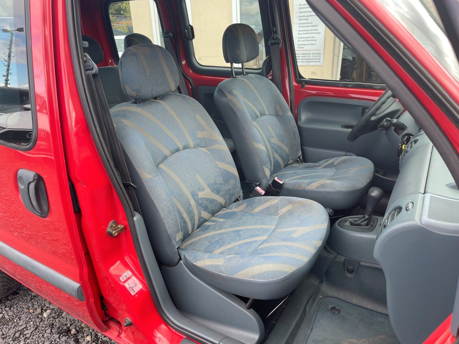 Fahrzeugabbildung Renault Kangoo 1.4 Basis Automatik Klima TÜV 12/2025