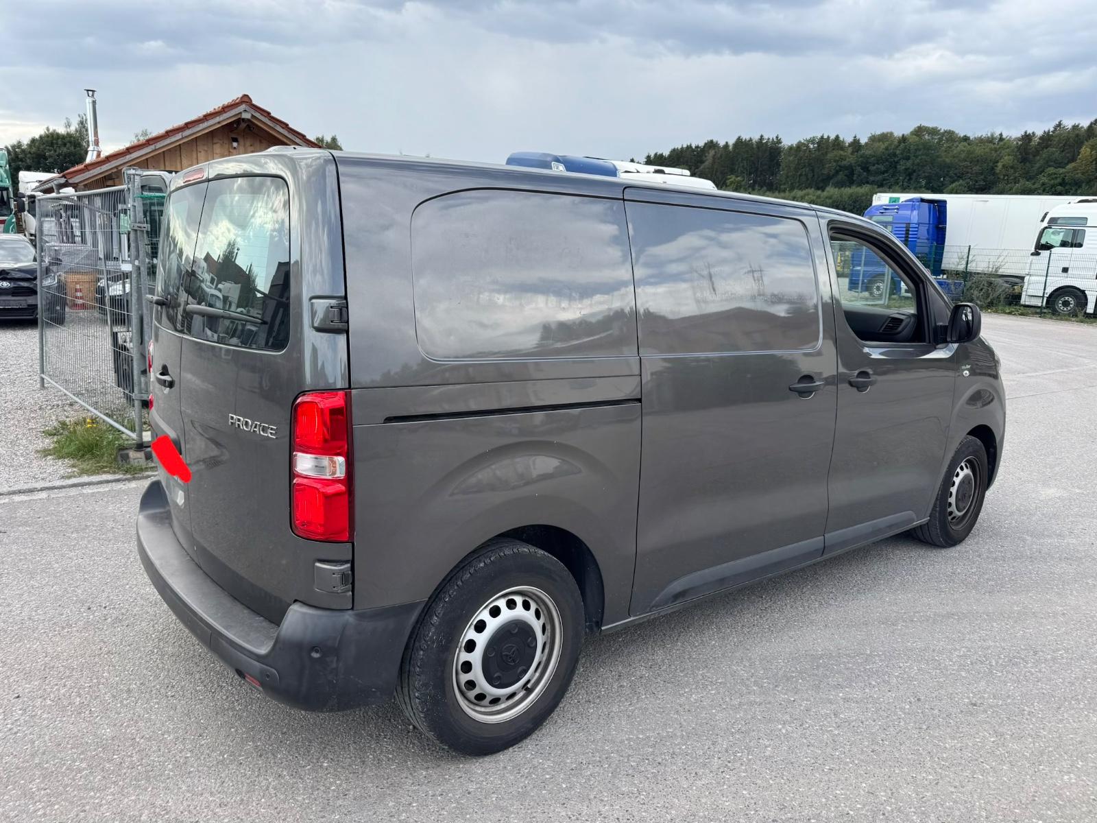 Toyota Proace L1 Kasten Meister