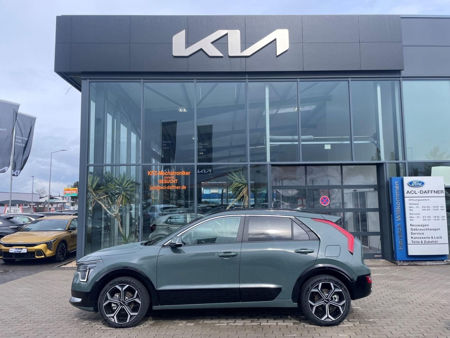 Fahrzeugabbildung Kia Niro Spirit 1.6 GDI Memory Sitzheiz&kühlung