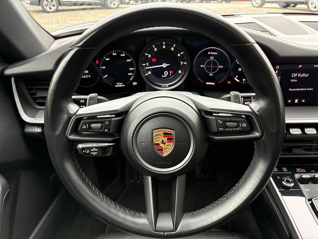 PORSCHE 911 2020