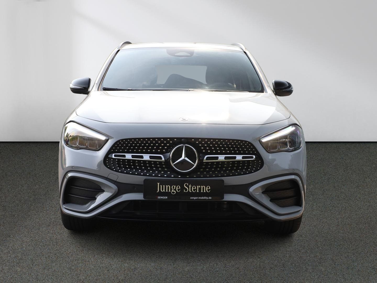 Mercedes-Benz GLA 200 AMG Special Edition Night 20 Ambiente foto 4