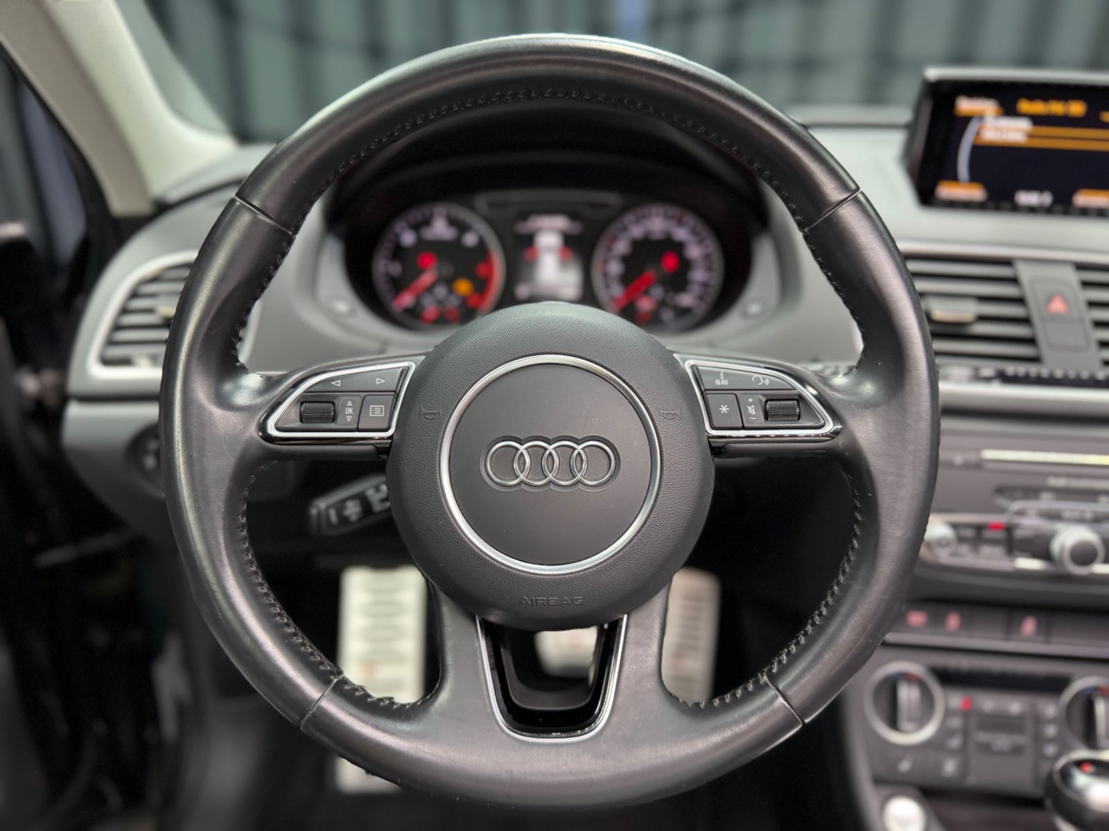 Fahrzeugabbildung Audi Q3 sport|S-Line|S-Tronic|AHK|NAVI|AUTOMATIK