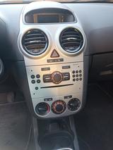 Opel Corsa 1.2 ecoFLEX Color Edition Easytronic C... - Opel Corsa aus 2011: Ecoflex