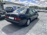 Mercedes-Benz 190 H KENNZEICHEN+AUTOMATIK+SCHECKHEFT - blaue Mercedes-Benz 190