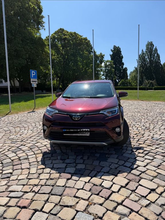 Image of Toyota RAV 4