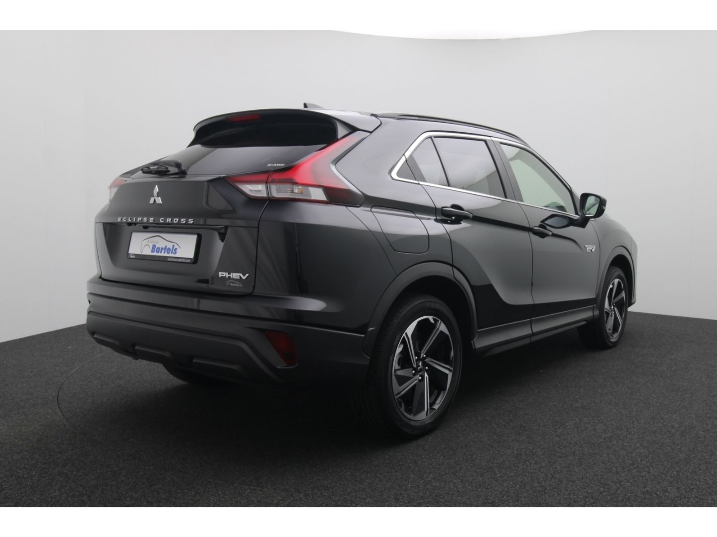Fahrzeugabbildung Mitsubishi Eclipse Cross Basis Hybrid 4WD SHZ Rückfahrkam