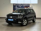 Volkswagen Tiguan 2.0 TDI Comfortline 4Motion AHK+NAVI+ACC - Wasserstoff: Geländewagen