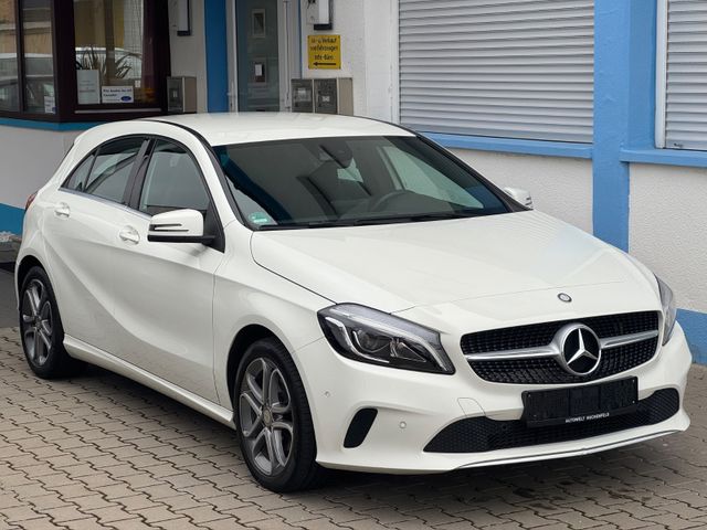 Mercedes-Benz A 180 BlueEfficiency Urban Navi LED