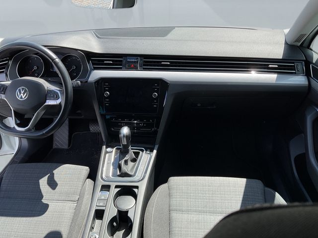 Passat Variant 2.0 TDI Business DSG STAND LED