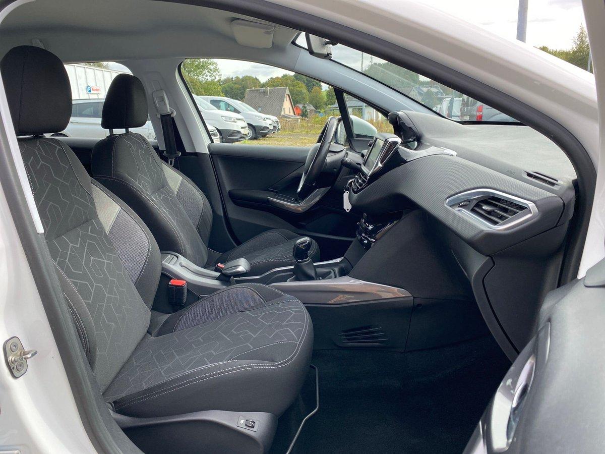 Peugeot 2008 1.2 PURETECH 82 ACTIVE KLIMA+SHZ+BLUETOOTH