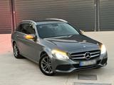 Mercedes-Benz Mercedes C200 Cdi 136 ps Avantgarde - Mercedes-Benz C 200: Cdi Avantgarde