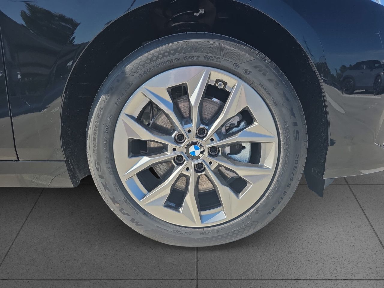 BMW 216 - Bild 17