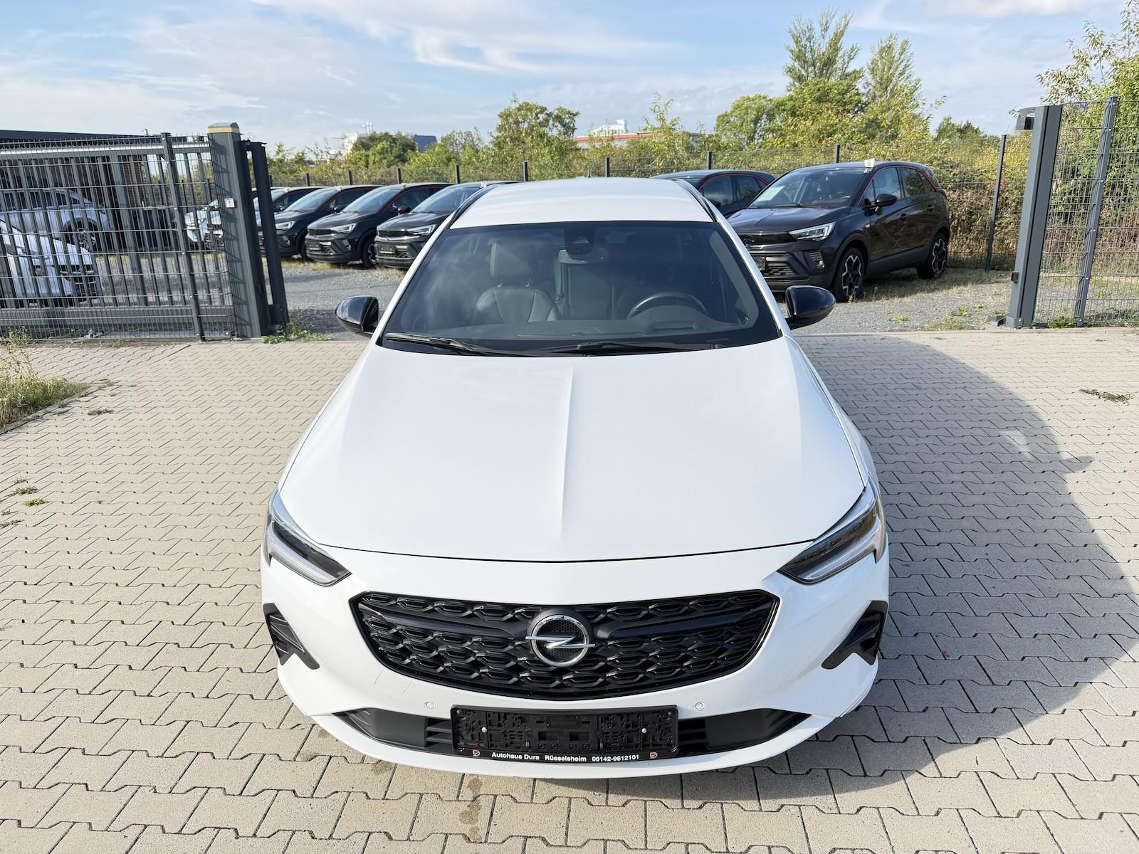 Opel Insignia 2.0 D Ultimate Aut. Navi+Led+Ahk+Shz