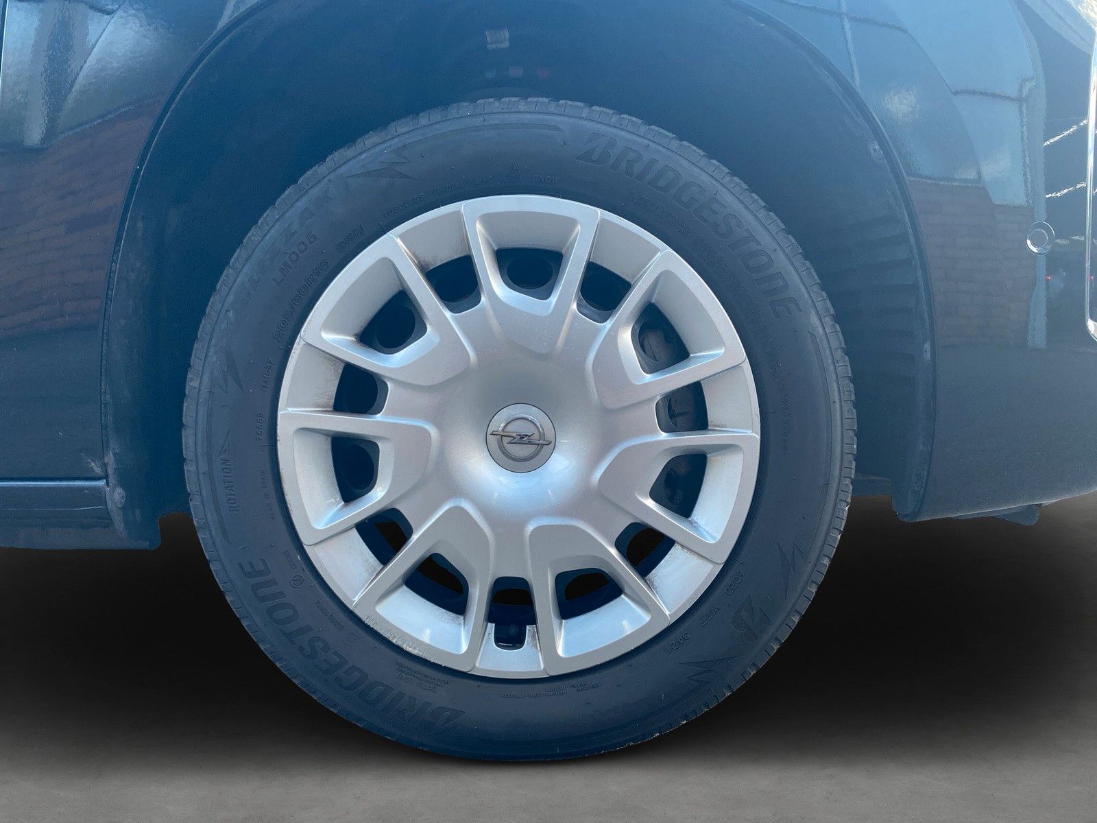 Fahrzeugabbildung Opel Combo Life E "GS" XL / 7-Sitzer