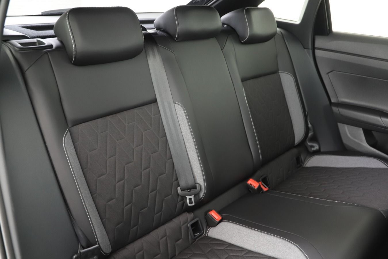Volkswagen Taigo - Bild 6