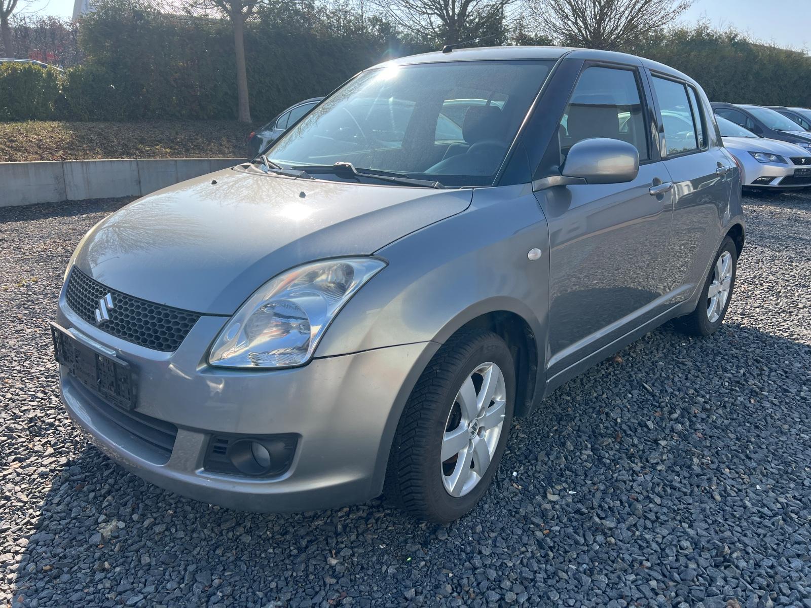 Suzuki Swift Lim. Club