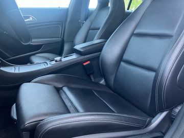 Mercedes CLA 200 Shooting Brake - 7