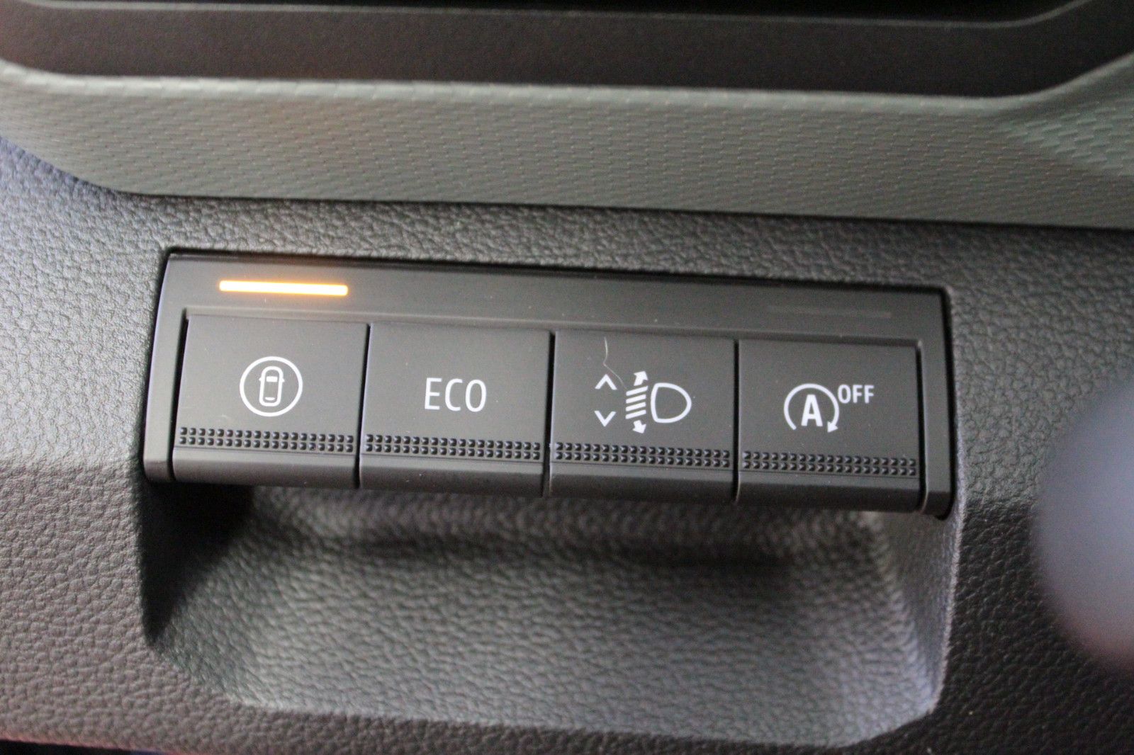 Fahrzeugabbildung Dacia Bigster mild hybrid 140 Extreme *Winter+*City*