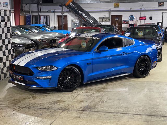 Ford MUSTANG GT+TIEFER+SPOILER+U-FREI+19% AUSWEISBAR