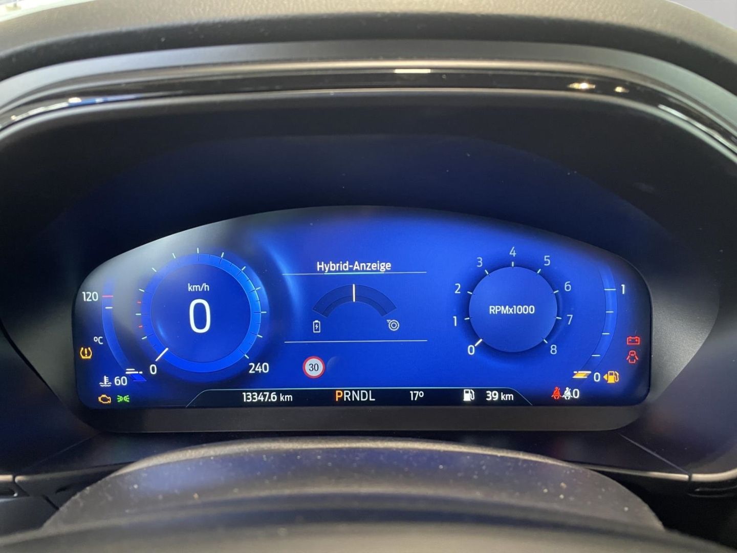 Fahrzeugabbildung Ford Focus Turnier ST-Line X HUD AHK-abnehmbar Navi