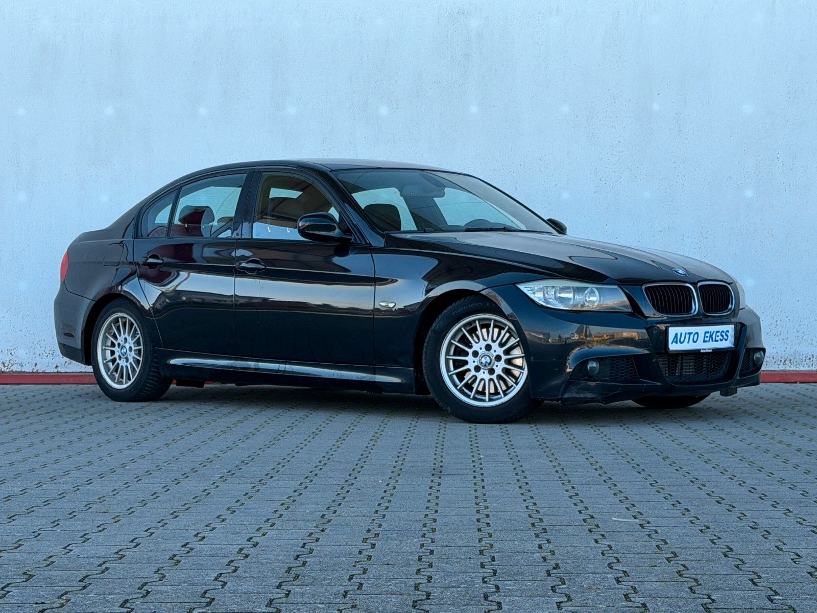 BMW 320 - 1
