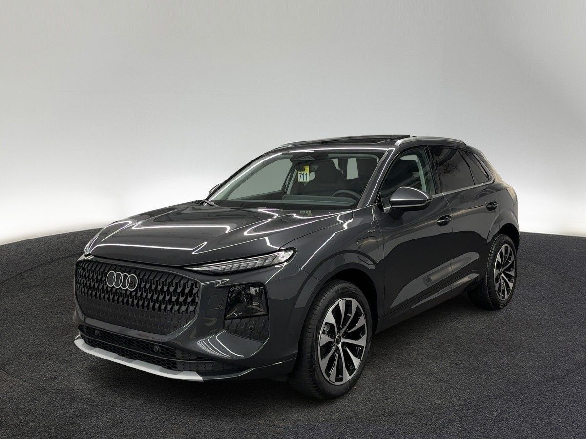 Audi Q3 e-hybrid S tronic foto 3