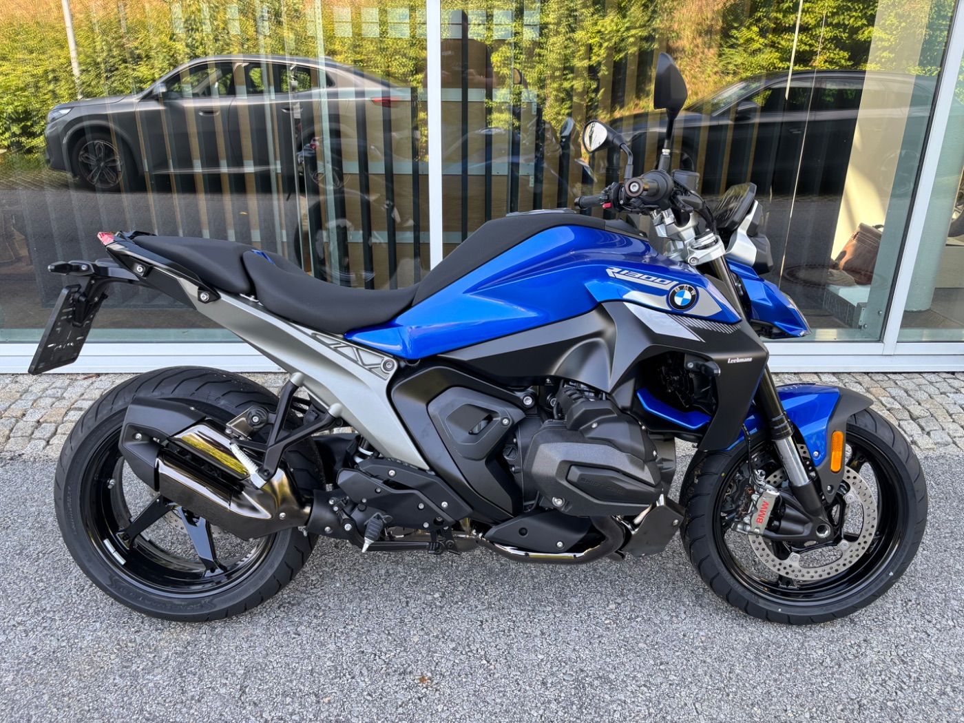 Fahrzeugabbildung BMW R 1300 R Exclusive 3 Pakete