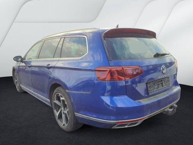 Volkswagen Passat R-Line ACC Massage 360°Matrix PANO StandH