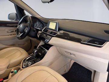 BMW 218 Active Tourer - 12