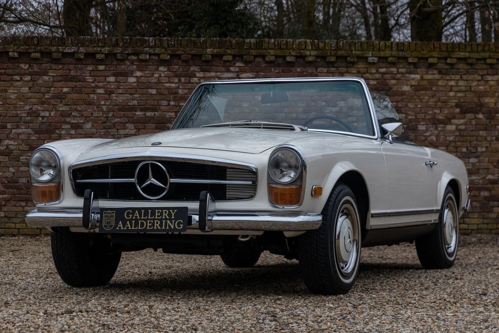 Mercedes-Benz SL 280