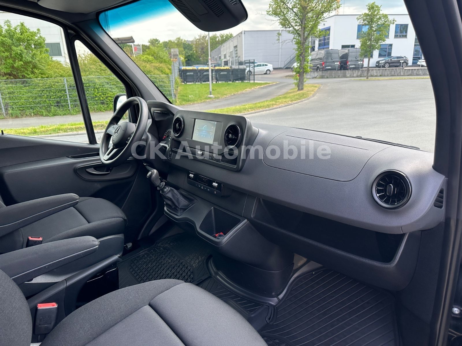 Fahrzeugabbildung Mercedes-Benz Sprinter III Kasten 316 Mixto Maxi/5 Sitze/LED