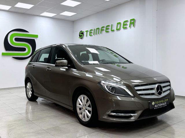 Mercedes-Benz B 200 / BI-XENON / NAVI / AHK / KAMERA