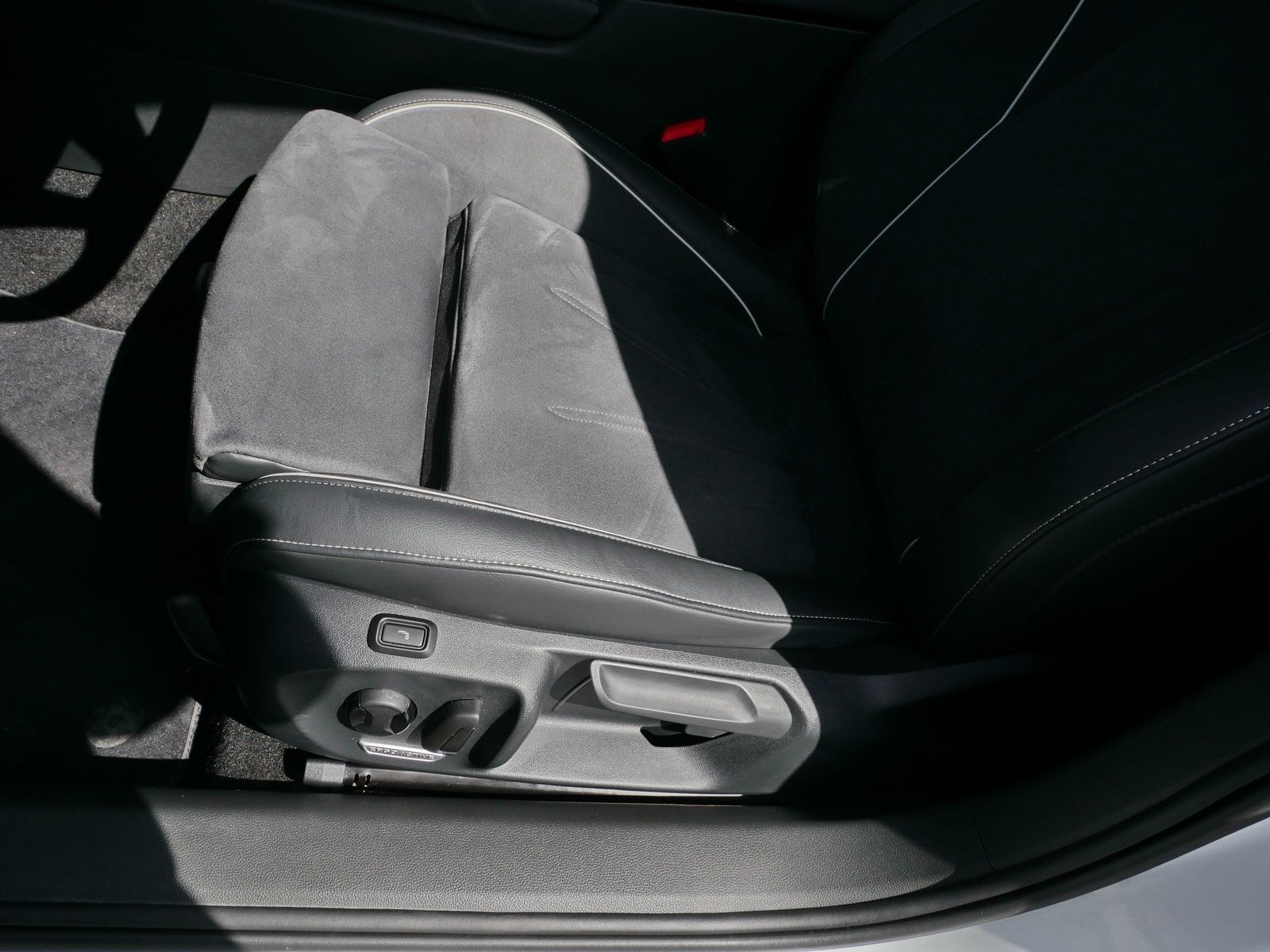 Volkswagen Passat - Bild 22