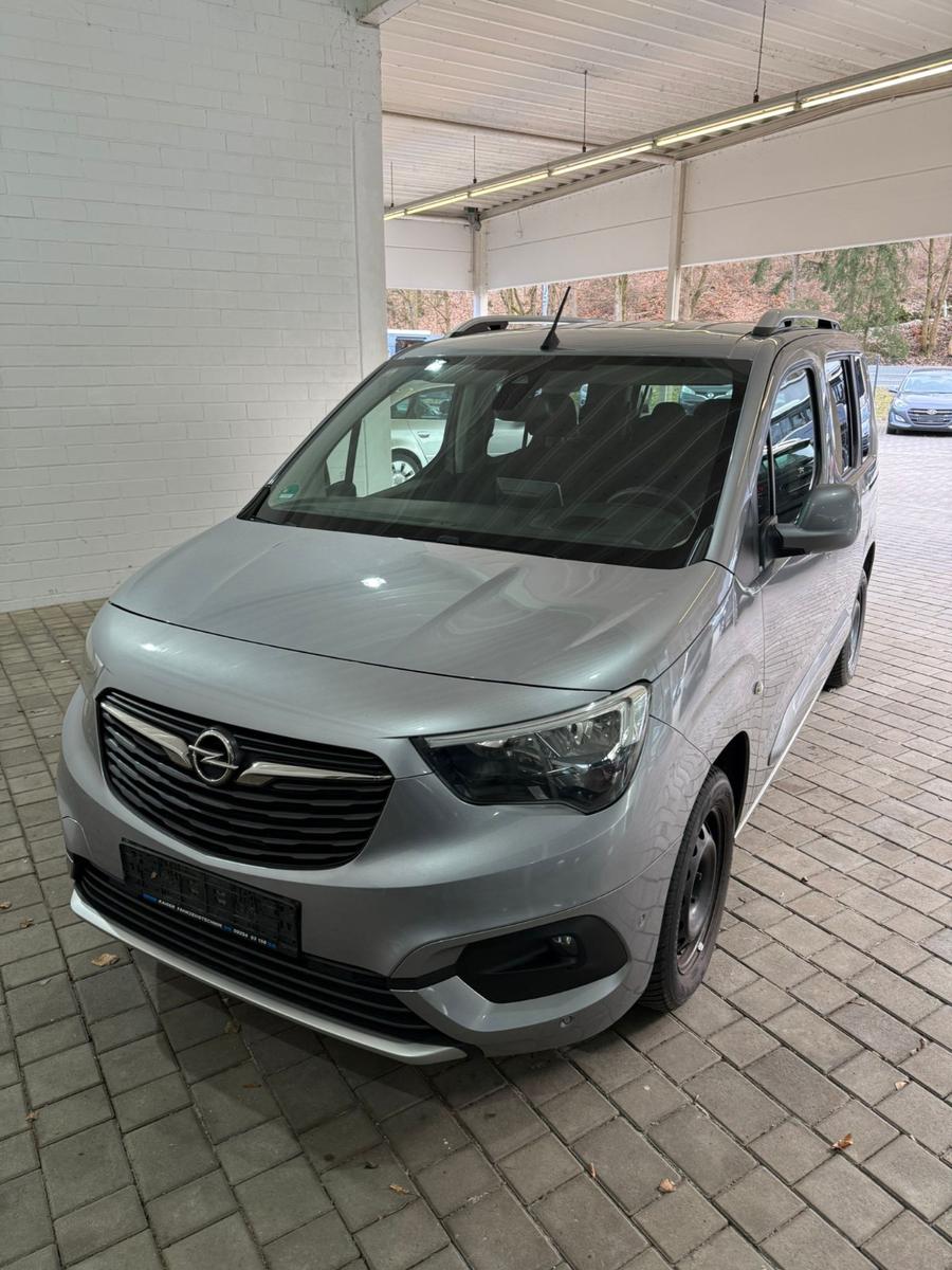 Opel Combo Life E Innovation*7 Sitze *HUD*PDC*AHK