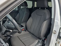 Fahrzeugabbildung Audi A4 Avant 2.0 TDI S line LED NAVI LM18