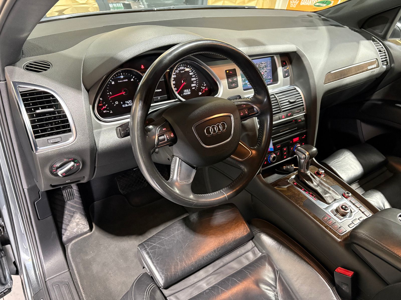 Fahrzeugabbildung Audi Q7 3.0 TDI quattro/S-LINE/MEMORY/XENON/7-SITZ/V6