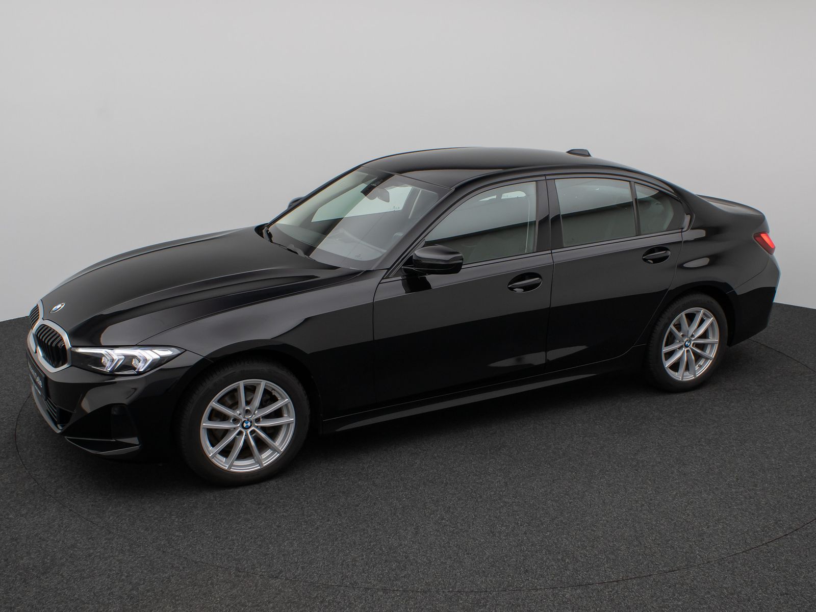 Fahrzeugabbildung BMW 318i GeschwindigReg DAB PDC Cockpit+ Widscreen